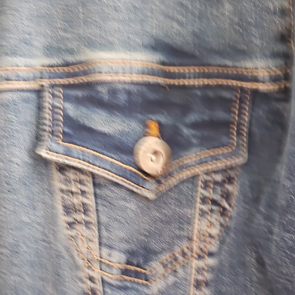 Torrid Blue Denim Cropped Jacket with Classic Style